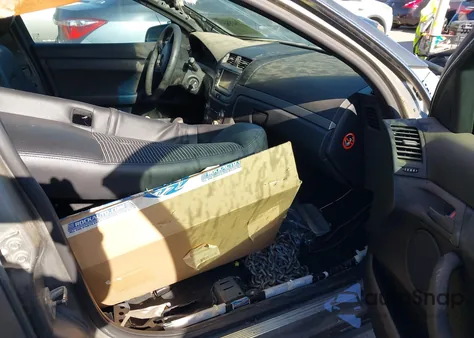 2012 Chevrolet Caprice Detective z USA, uszkodzony, nr VIN 6G1MK5U23CL662030